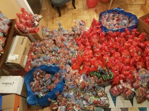 segíteni jó, mikuláscsomagok szijártó nikolett masszőr